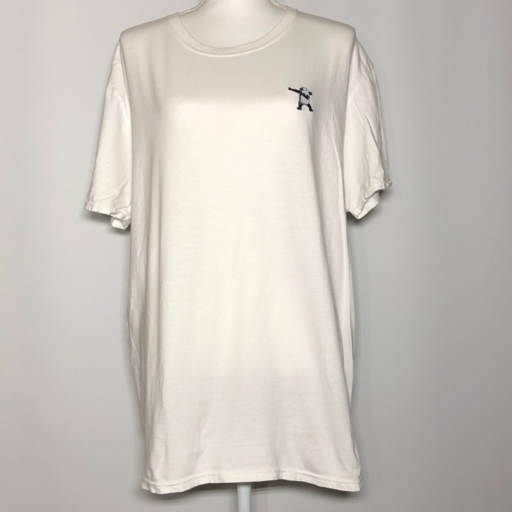 White artist union clothing company t-shirt W/Bear